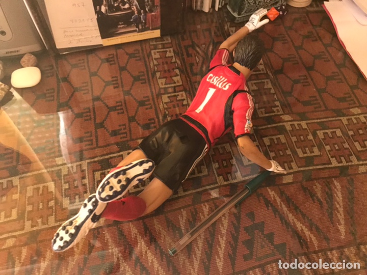 Figuras de acci&oacute;n: Iker Casillas. Mu&ntilde;eco . Dif&iacute;cil - Foto 4