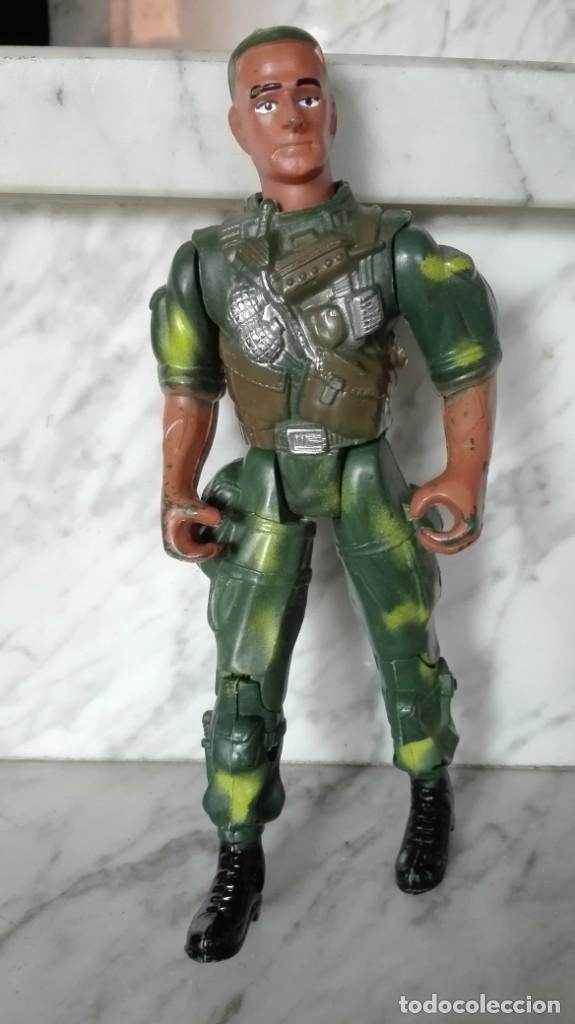 Figuras de acci&oacute;n: Figura de acci&oacute;n militar articulado de pl&aacute;stico duro