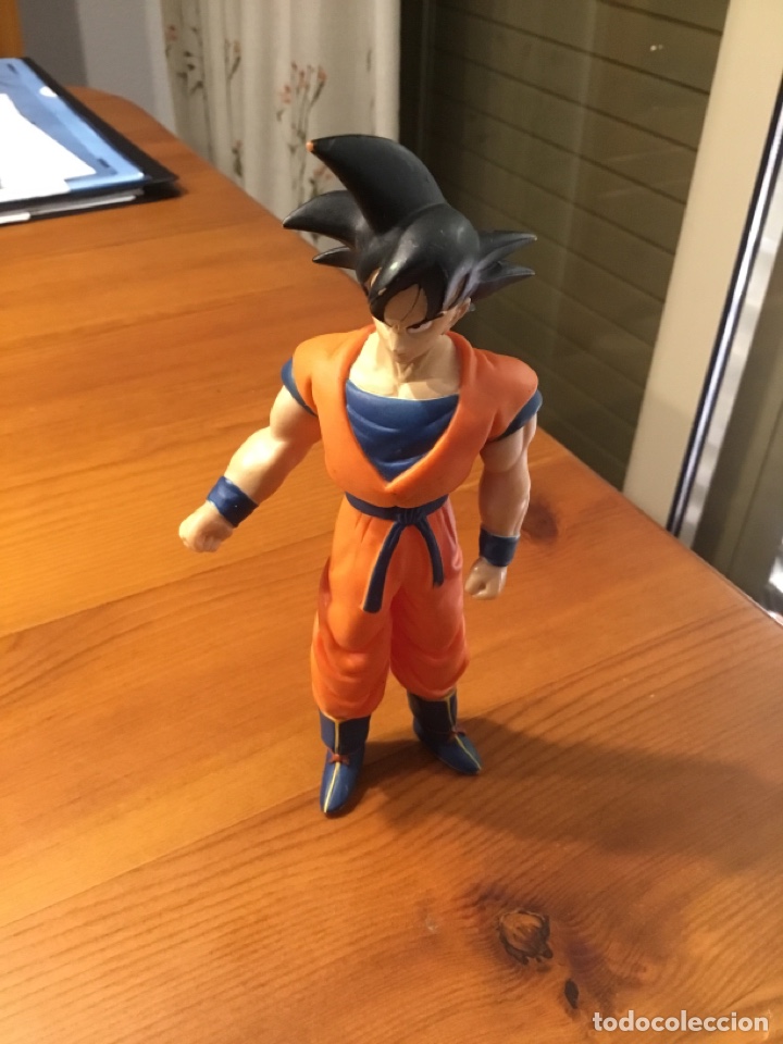 Figuras de acci&oacute;n: Mu&ntilde;eco bola de drac - Foto 1