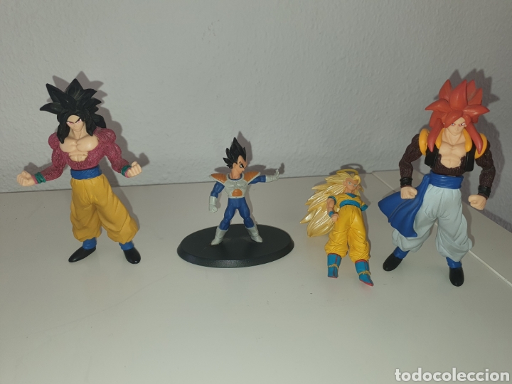 Figurines d'action: 4 figuras de bola de dragon