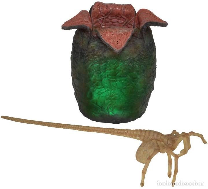 Figuras de acci&oacute;n: ALIENS XENOMORPH EGG Y FACEHUGGER NECA NUEVA - Foto 2