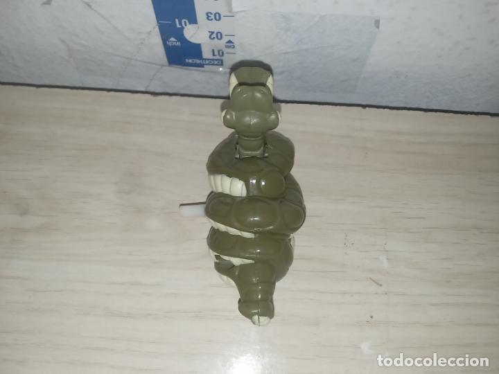 Figuras de acci&oacute;n: Mu&ntilde;eco figura serpiente libro de la selva disney - Foto 5