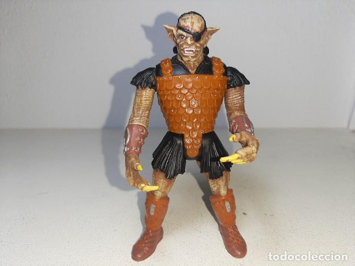 Actionfiguren: ANTIGUA FIGURA DE MESOMORPH DE LA SERIE DE TV HERCULES MCA TV A&Ntilde;O 1996 TOY BIZ BANDAI