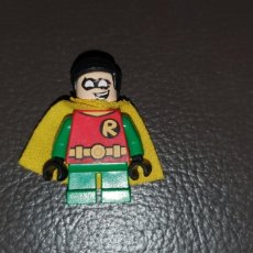 Figuras de acción: LEGO ORIGINAL ROBIN DC COMICS