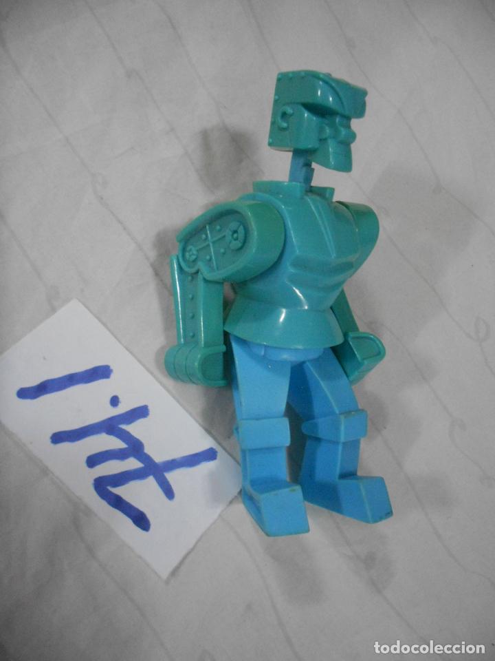 Figuras de acci&oacute;n: FIGURA DE ACCION - ROBOT - Foto 1
