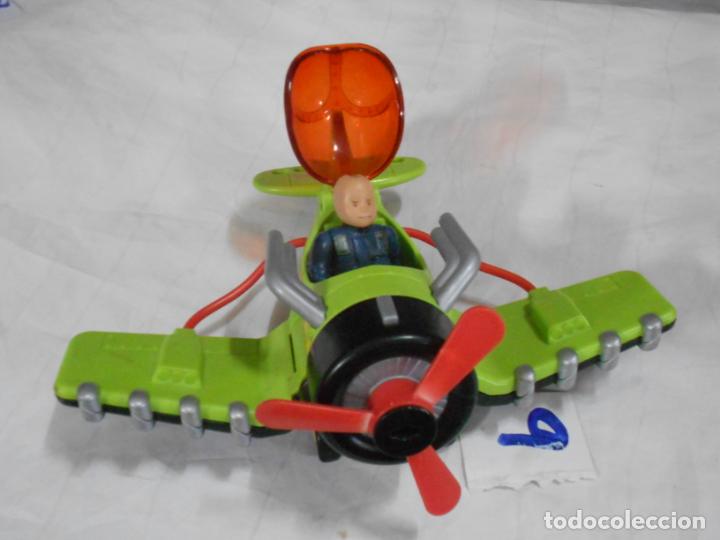Figuras de acci&oacute;n: ESPECTACULAR AVION CON FIGURA - Foto 1