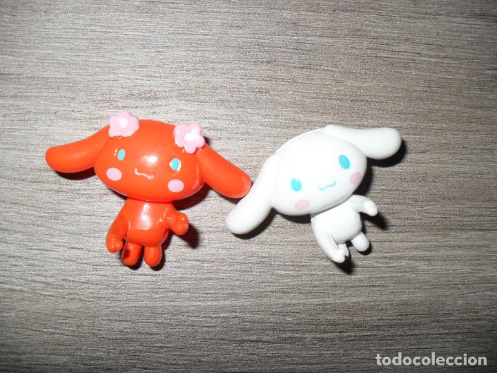 Figuras de acci&oacute;n: Lote de 2 perritos PVC 3 cm - Foto 1