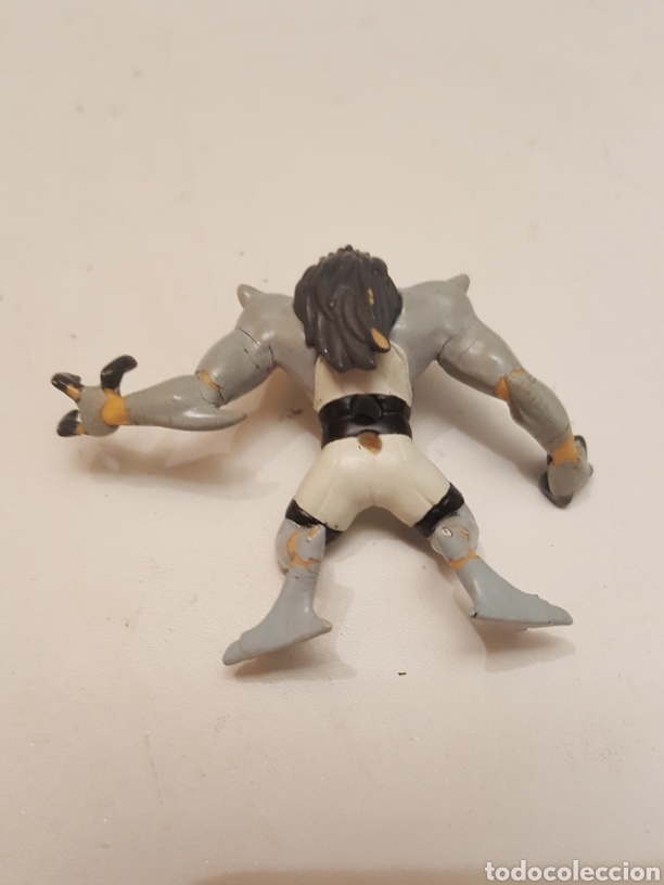 Figuras de acci&oacute;n: Figura Ben 10 ten Benwolf de 4,5 cms. - Foto 2
