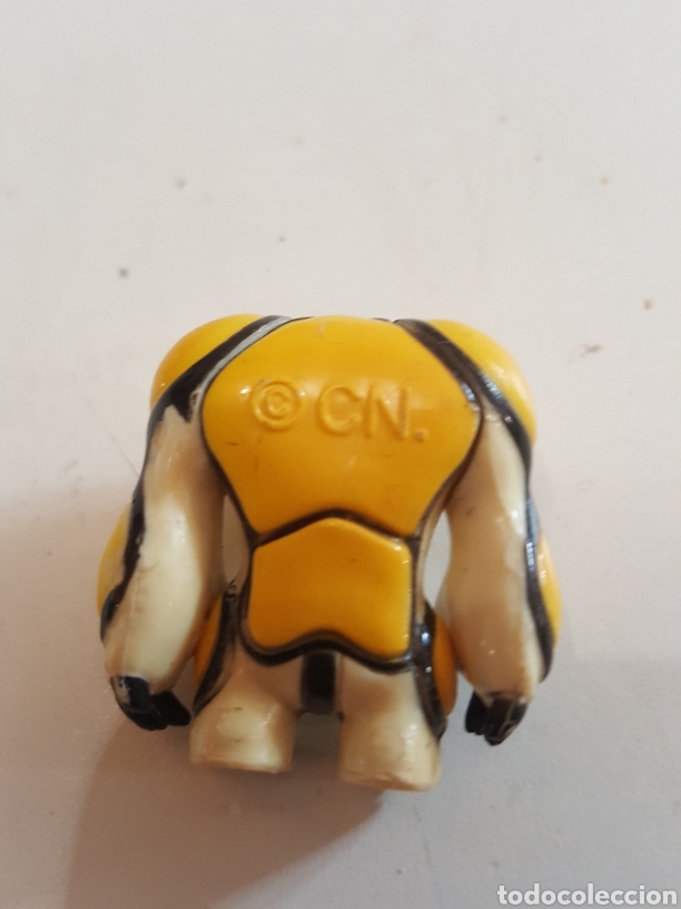 Figuras de acci&oacute;n: Figura cannonbolt ben 10 ten Alien Force de 3 cms. - Foto 2