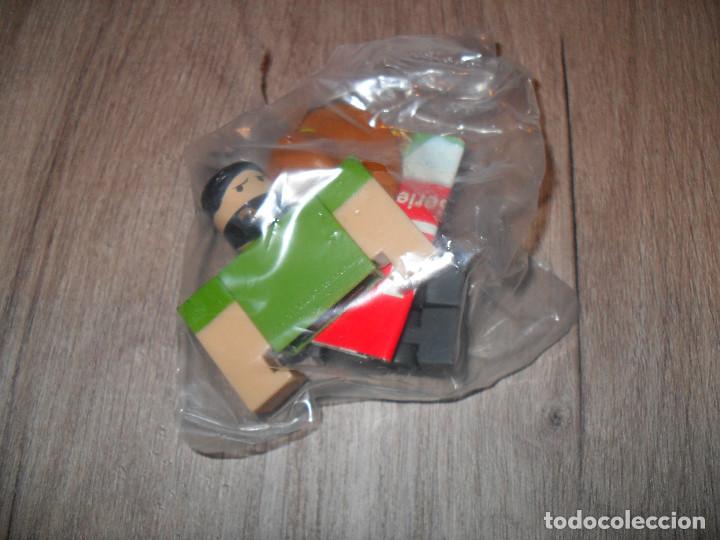 Figuras de acci&oacute;n: Figura Roblox Quenty Series 1 con codigo virtual. Nuevo - Foto 1