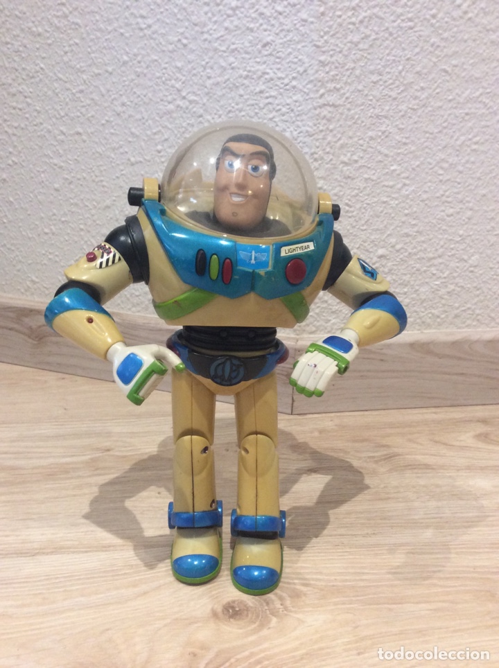 Figuras de acci&oacute;n: MU&Ntilde;ECO BUZZLIGHTYEAR TOY STORY - Foto 1