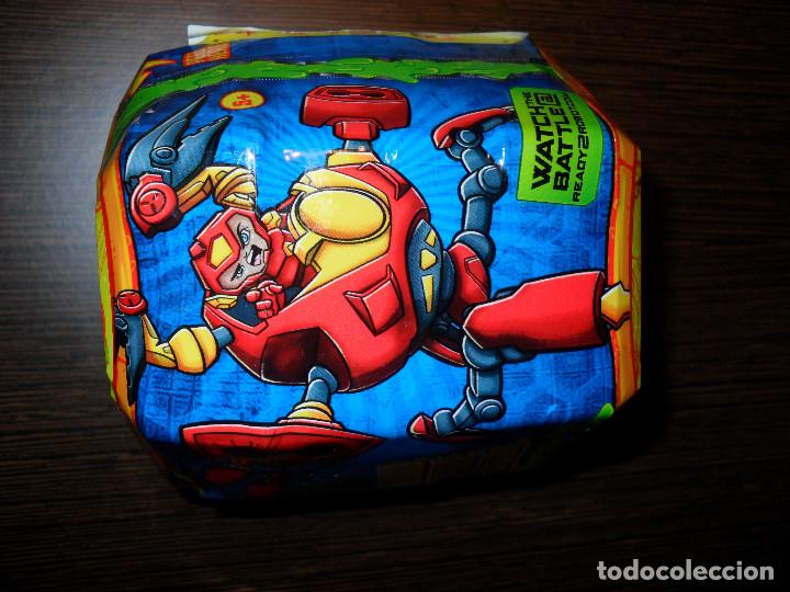 Figuras de a&ccedil;&atilde;o: Ready 2 Robot Series 1 Build Swap Battle & Slime Toy Unboxing Surprise