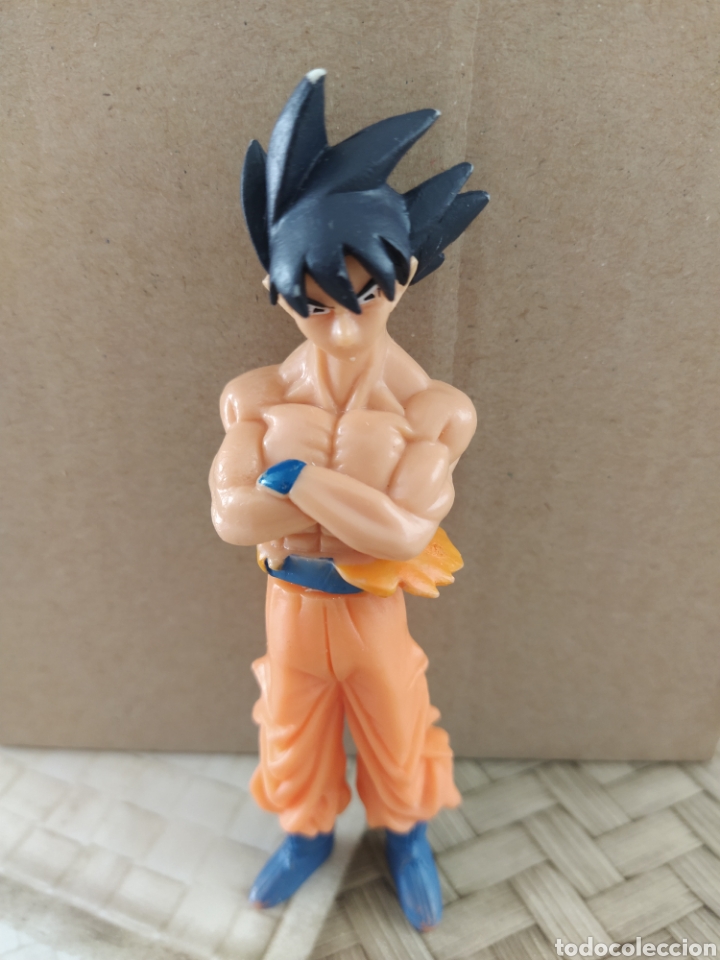 Figuras de acci&oacute;n: Figura Drag&oacute;n Ball. 11 cms. - Foto 1