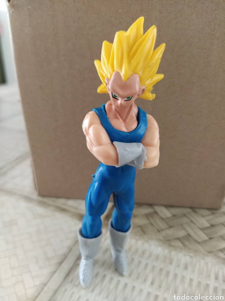 Figuras de acci&oacute;n: Figura Drag&oacute;n Ball. 12 cms. - Foto 1