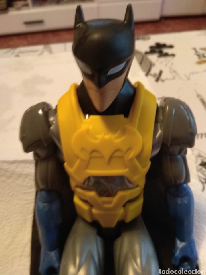 Figuras de acci&oacute;n: mu&ntilde;eco batman mattel 2010 - Foto 1