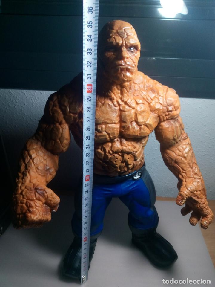 Figuras de acci&oacute;n: LA COSA- FIGURA MARVEL - 35 CM CON SONIDO - - Foto 1