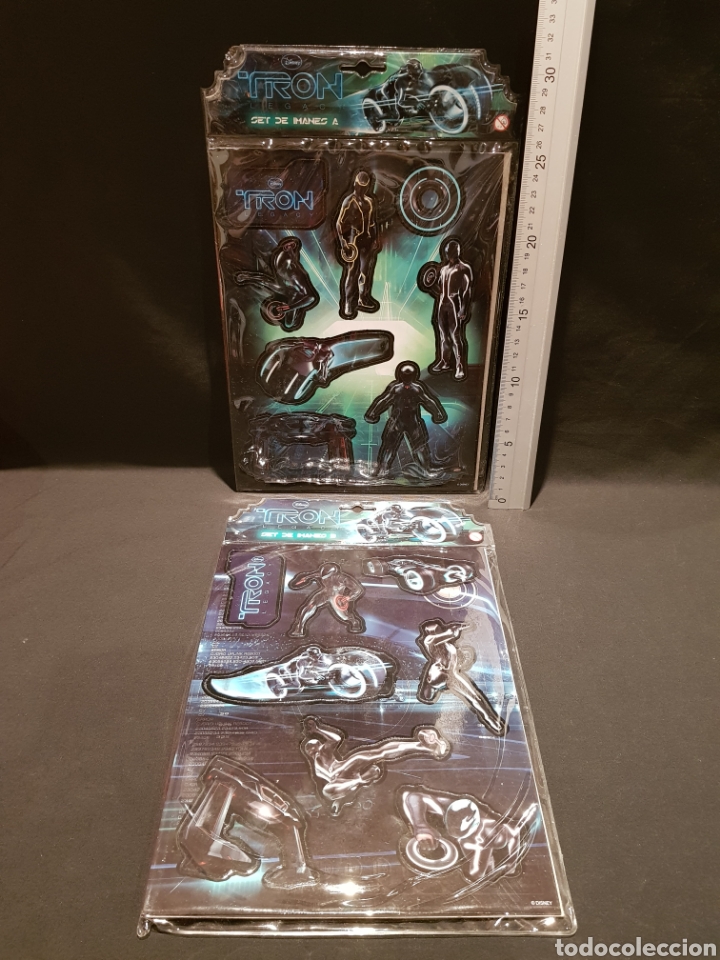 Action Figures: Set de imanes Tron Legacy. Disney. Set A y Set B