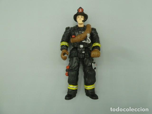 Figuras de acci&oacute;n: Figura articulada. Bombero - Foto 1