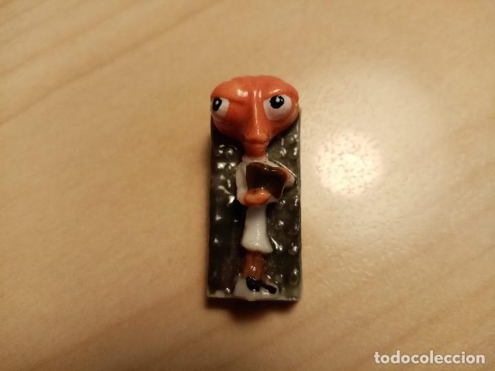 Actionfiguren: Figura ceramica_Dr. Cockroach,Doctor Cucaracha,Docteur Cafard,Monstruos contra alien&iacute;genas 2009