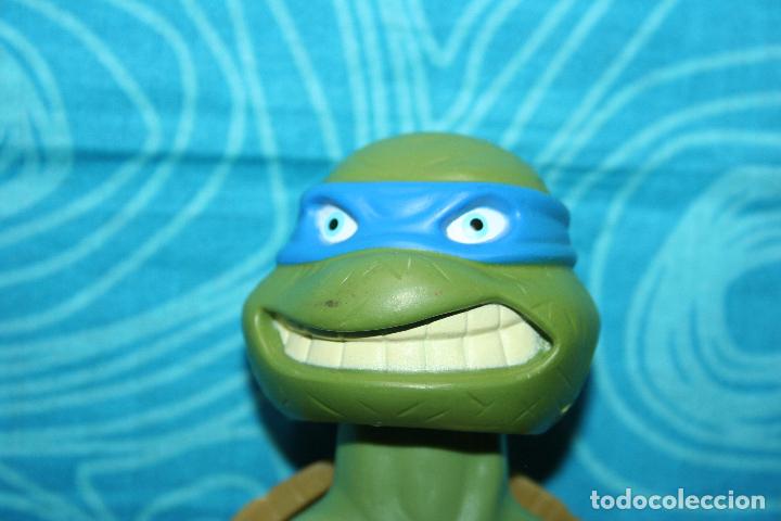 Figuras de acci&oacute;n: LEONARDO TORTUGAS NINJA VIACOM 2016 , 28 CM - Foto 2