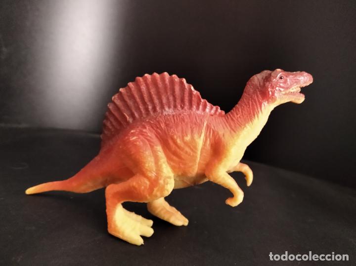 Figuras de acci&oacute;n: SPINOSAURUS - DINOSAURIO - FIGURA PVC . - Foto 2