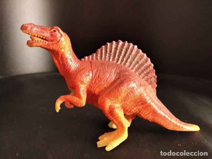 Figuras de acci&oacute;n: SPINOSAURUS - DINOSAURIO - FIGURA PVC . - Foto 1