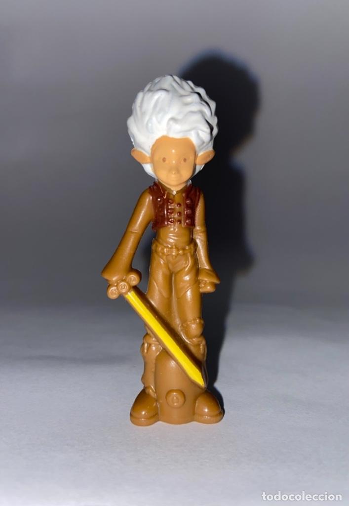 Figuras de acci&oacute;n: FIGURA DE ARTHUR - ARTHUR Y LOS MINIMOYS - Foto 1