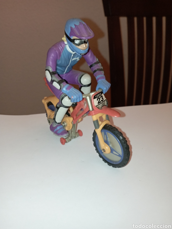 Figuras de acci&oacute;n: MOUNTAIN BIKER FIGURA DE ACCION A&Ntilde;O 2000 - Foto 1