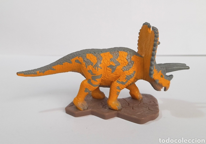 Figuras de acci&oacute;n: PENTACERATOPS- DINOSAUR KING - SEGA - Foto 3