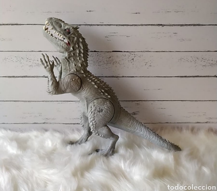 Figuras de acci&oacute;n: Indominus Rex - Foto 1