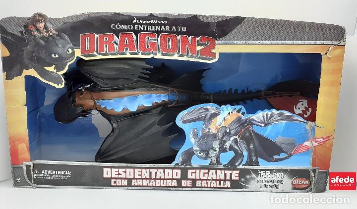 Figuras de acci&oacute;n: DESDENTADO GIGANTE CON ARMADURA DE BATALLA COMO ENTRENAR A TU DRAGON 2 CAJA ORIGINAL