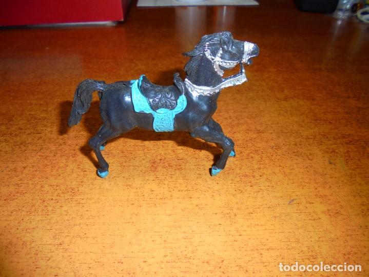 Figurines d'action: CABALLO DE INDIOS Y VAQUEROS A&Ntilde;OS 60-70