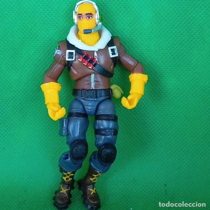 Figuras de acci&oacute;n: Figura Fortnite Raptor - Foto 1