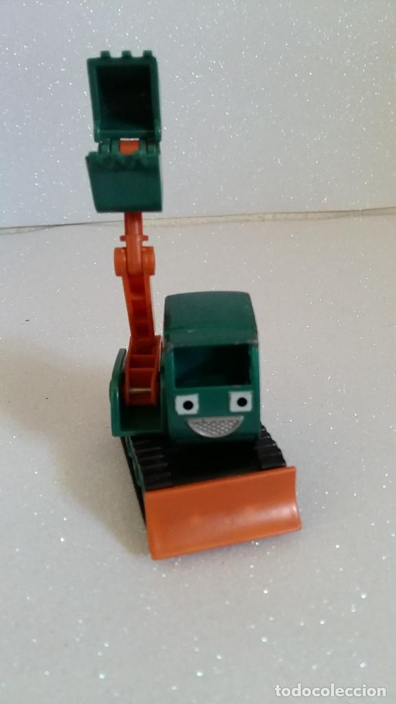 Figuras de acci&oacute;n: EXCAVADORA METALICA VERDE CHAPMAN 2007