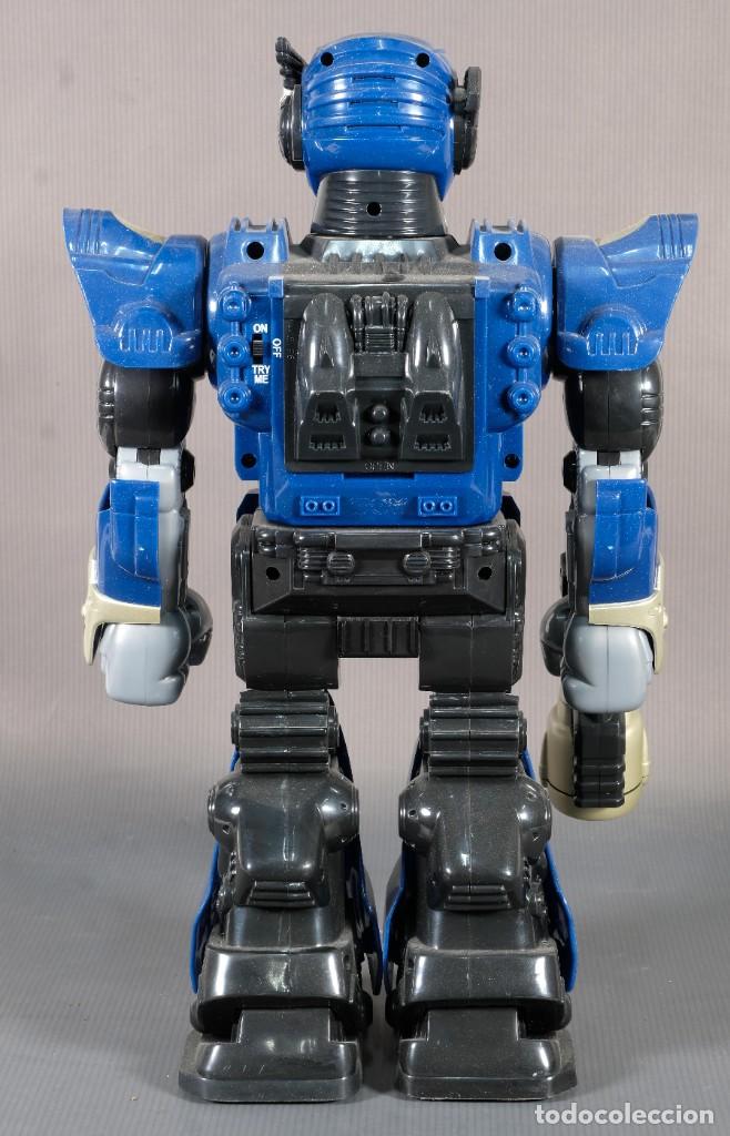 Figuras de acci&oacute;n: Robot happy Kid toy 2005 - Foto 3