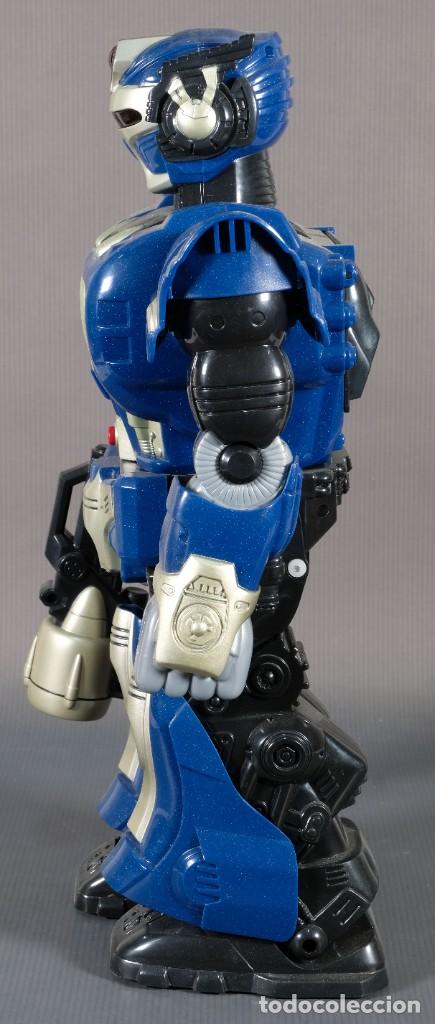 Figuras de acci&oacute;n: Robot happy Kid toy 2005 - Foto 4