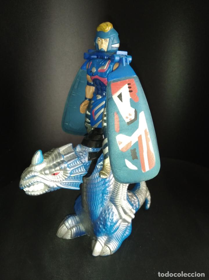 Figuras de acci&oacute;n: ZNETH CON RIPTOR - DRAGON FLYZ EL PODER DE VOLAR 1995 GALOOB - FUNCIONANDO - Foto 2