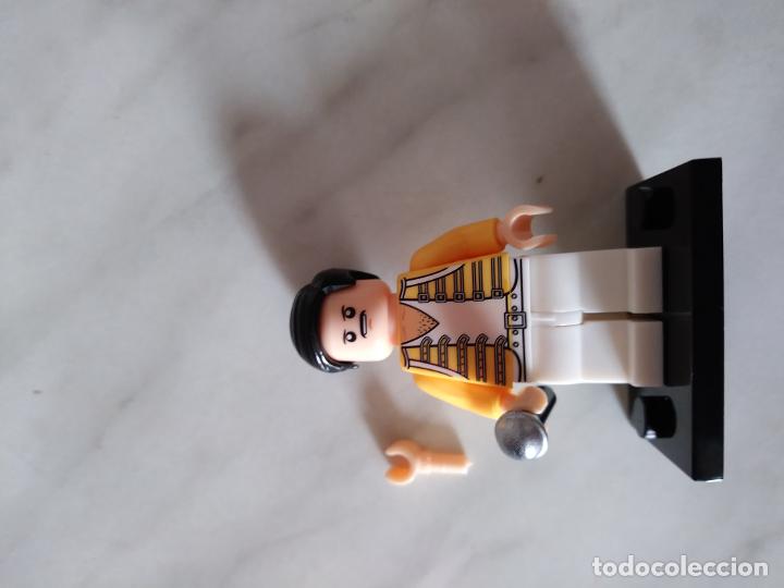 Figuras de acci&oacute;n: Figura FREDDIE MERCURY (QUEEN) Nueva - Foto 3
