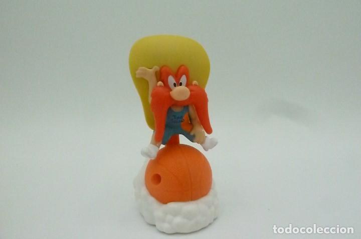 Figuras de acci&oacute;n: NBA Space Jam. Sam Bigotes. Mcdonalds 2020 - Foto 1