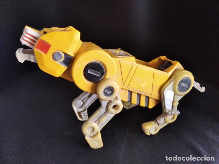 Figuras de acci&oacute;n: YELLOW LION - VOLTRON - 16CM. - Foto 1