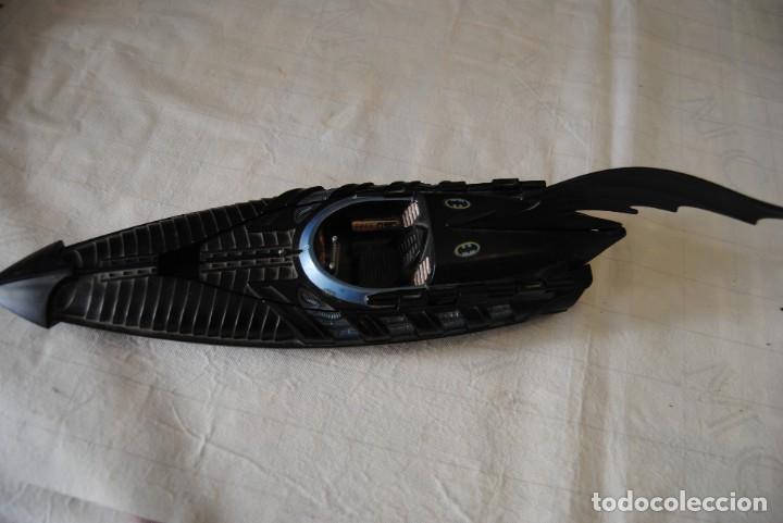 Figuras de acci&oacute;n: veh&iacute;culo batman tipo canoa - Foto 1