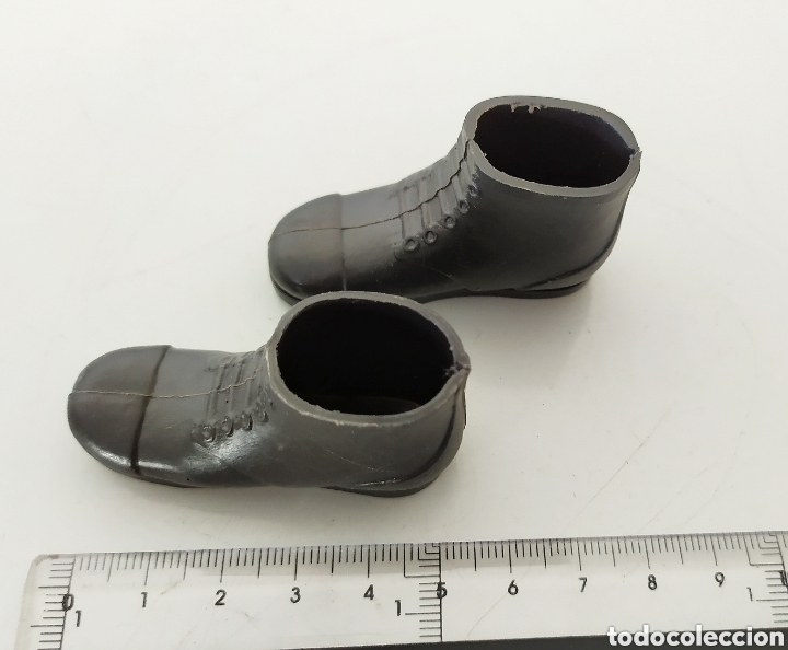 Figurines d'action: Botas negras figura acci&oacute;n accesorio accesorios complementos