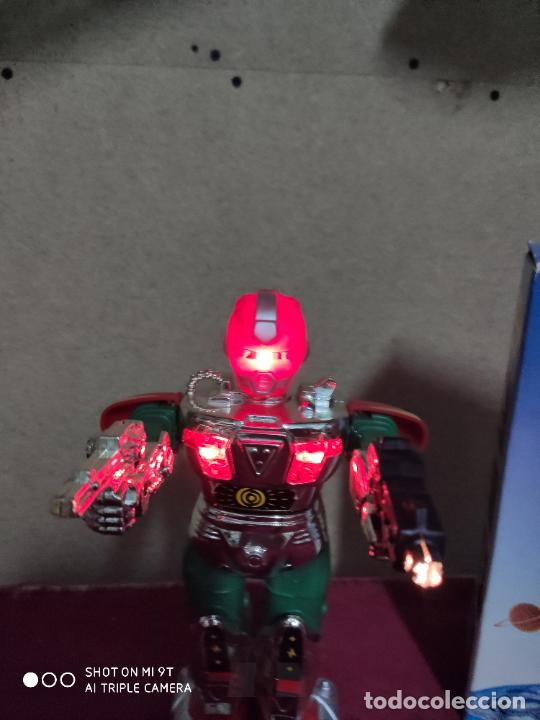 Figuras de acci&oacute;n: robot commander con su caja 26 cm - Foto 3