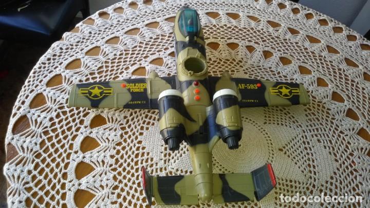 Figuras de acci&oacute;n: AVION DE SOLDIER FORCE - Foto 2