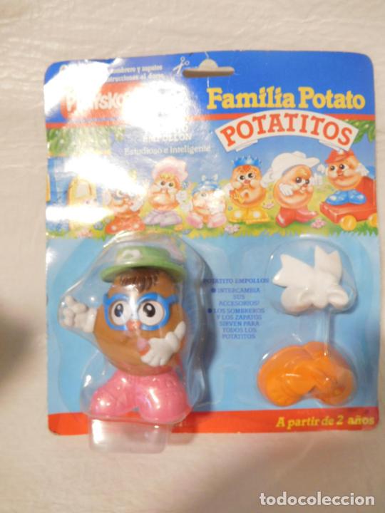 Actionfiguren: Familia Potato Los Potatitos de Playskool. Empoll&oacute;n. A&ntilde;os 80.