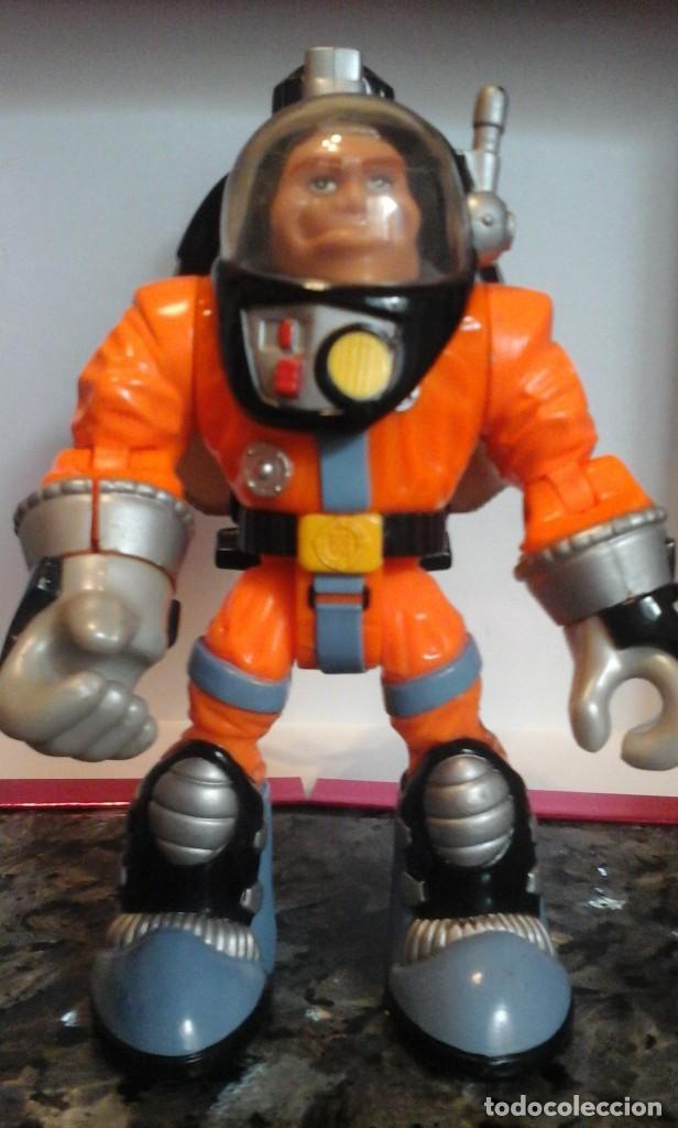 Figuras de acci&oacute;n: Mu&ntilde;eco Espacial de Accion - Parecido al Buzz Lightyear - Foto 1