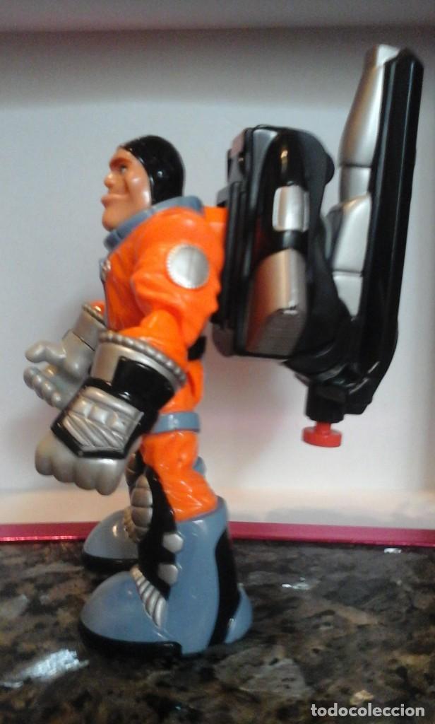 Figuras de acci&oacute;n: Mu&ntilde;eco Espacial de Accion - Parecido al Buzz Lightyear - Foto 2