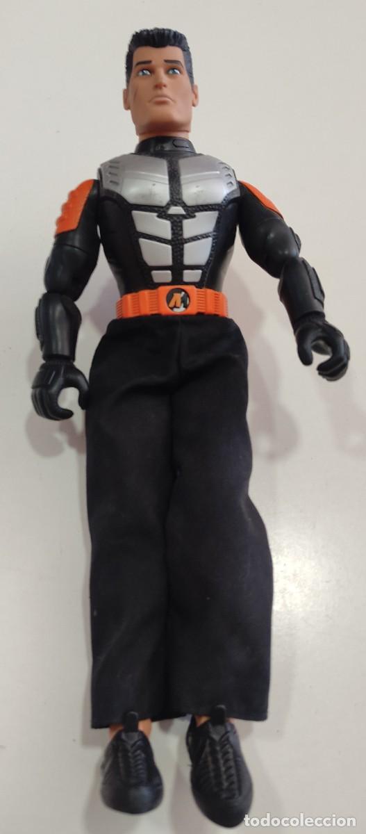 Figuras de acci&oacute;n: FIGURA ACTION MAN 2000 HASBRO INTERNATIONAL - Foto 1