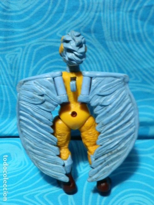 Figuras de acci&oacute;n: BANDAY 94 HOMBRE PAJARO - Foto 3
