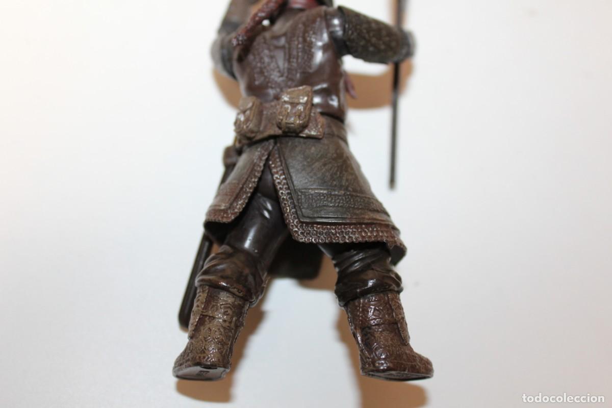 Figuras de acci&oacute;n: 2 FIGURAS EL SE&Ntilde;OR DE LOS ANILLOS - GIMLI Y LEGOLAS - MARVEL 2002 - Foto 5
